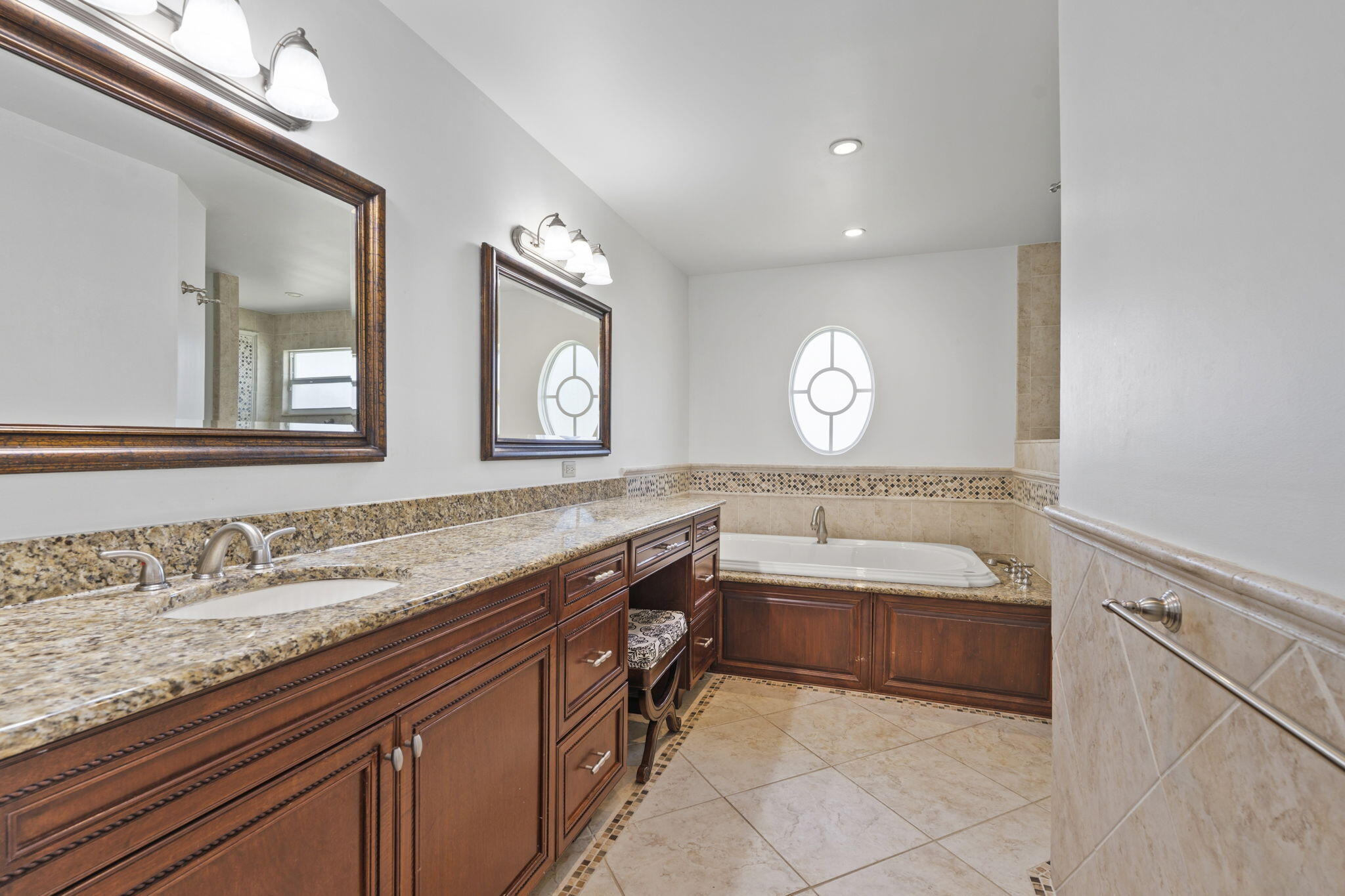 RIVERSIDE HARBOUR SUBDIVISION - Residential
