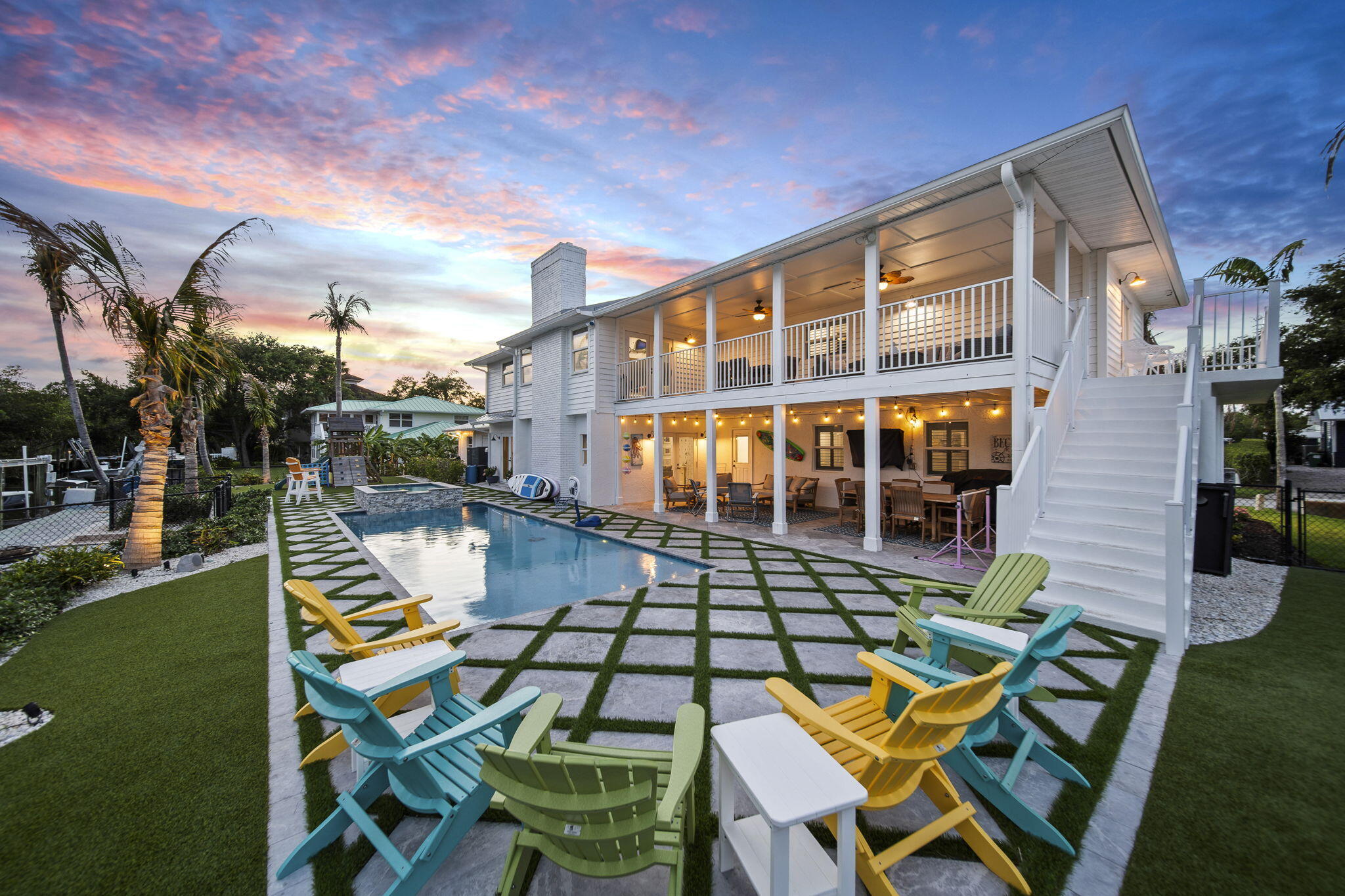 473 Peninsula Drive