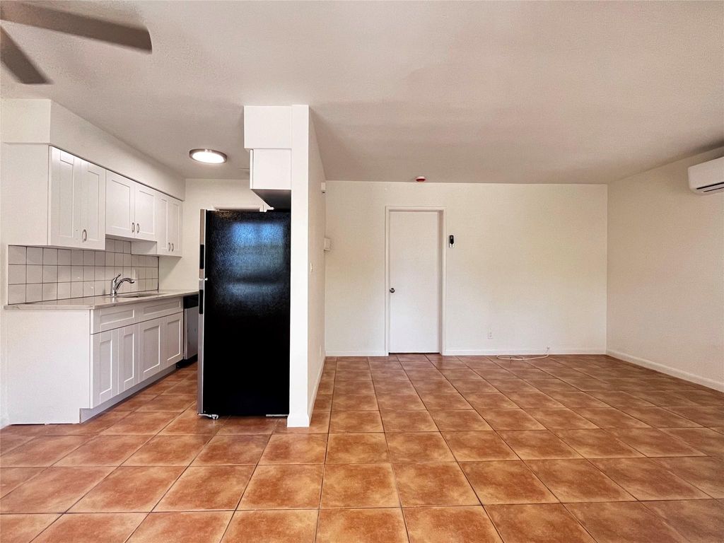 Photo of 1440 Miami Road #3, Fort Lauderdale, FL 33316 (MLS # F10554767)