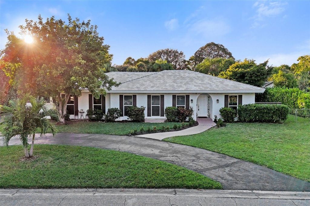 Photo of 2400 NW 105th Terrace, Coral Springs, FL 33065 (MLS # F10548908)
