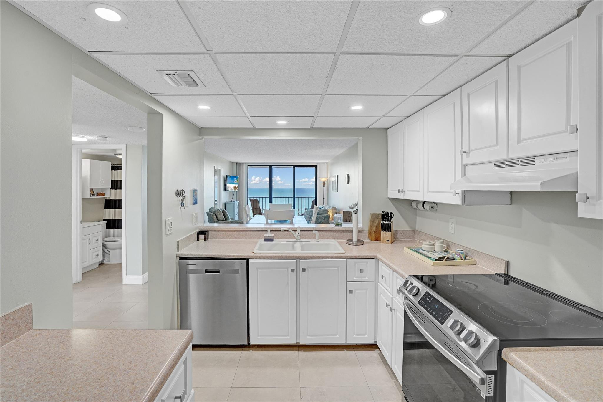 4200 N Highway A1a 1112