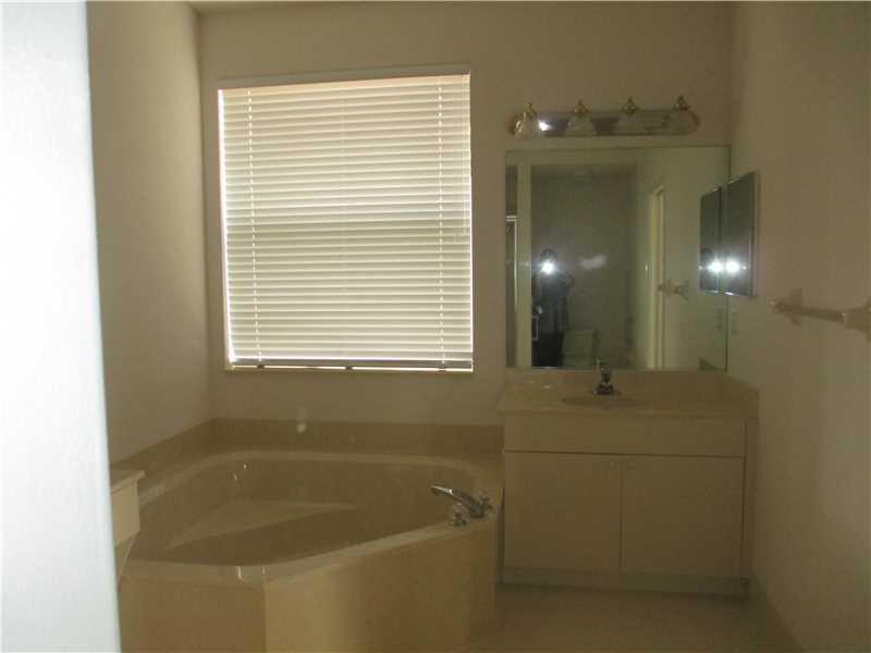 silver lakes - Residential