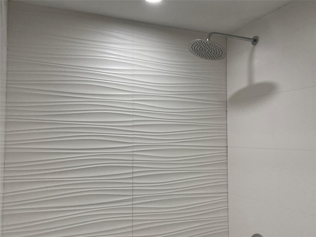 HOLLYBROOK - Residential