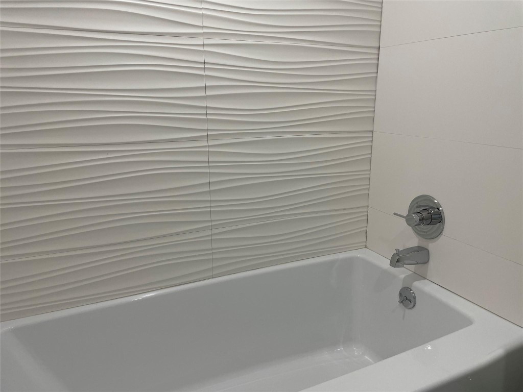 HOLLYBROOK - Residential