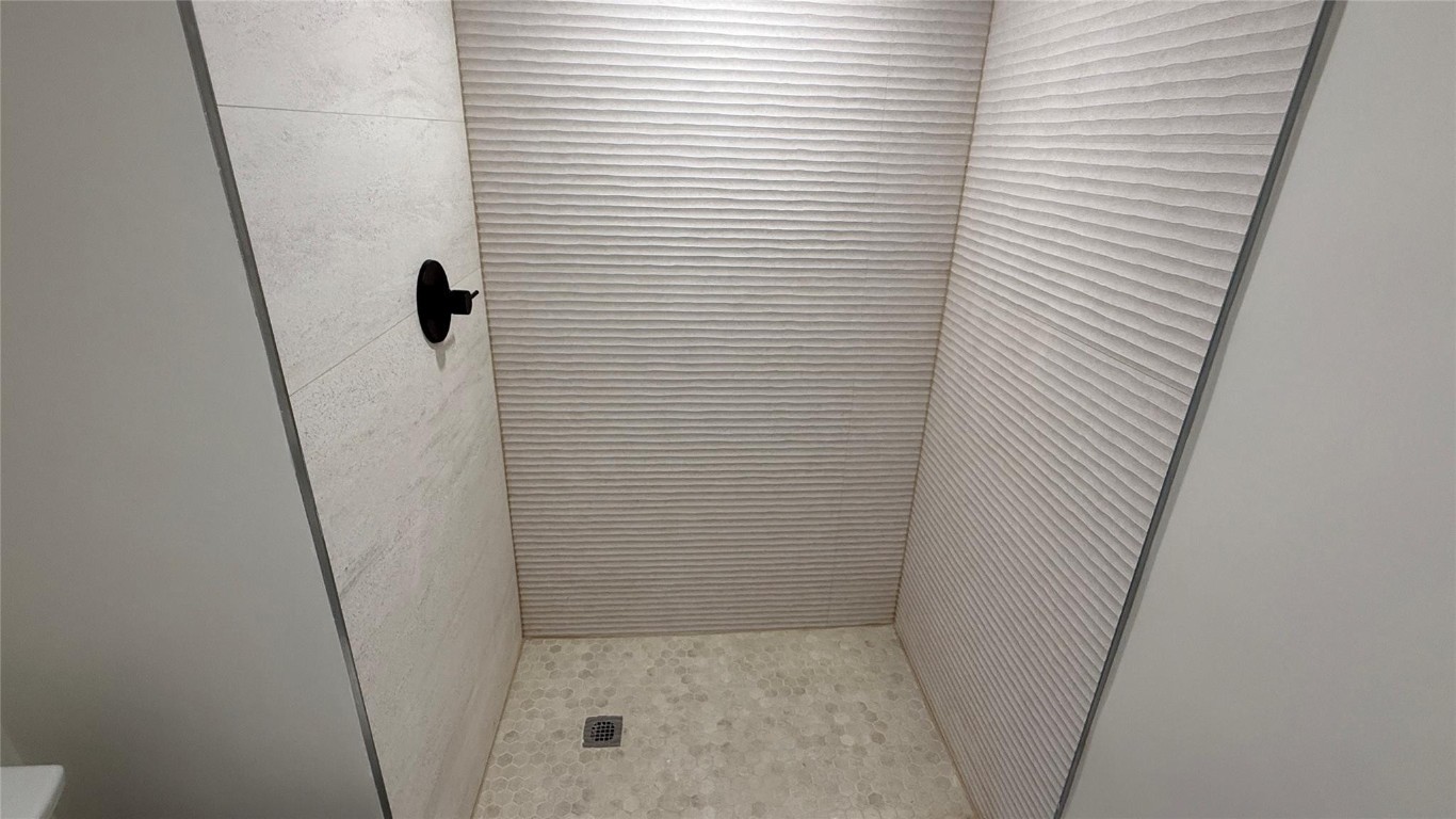 HOLLYBROOK - Residential