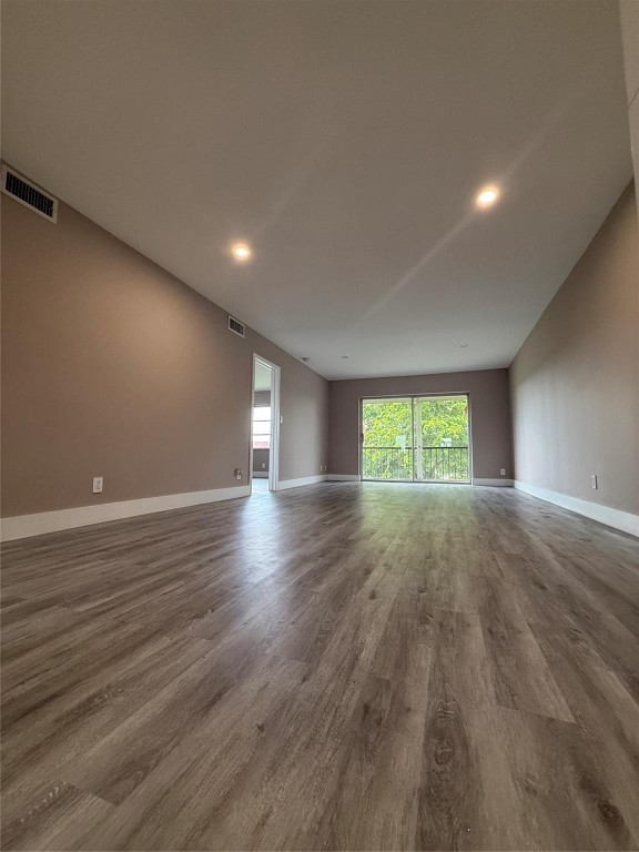 HOLLYBROOK - Residential