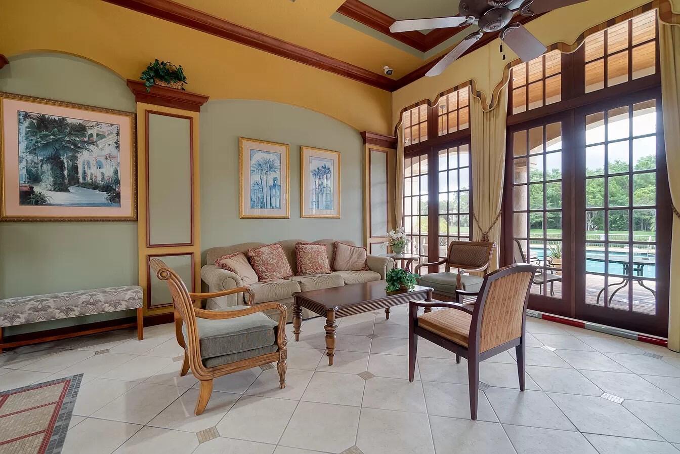 GRAND VIEW AT CRESTWOOD C - Residential Lease