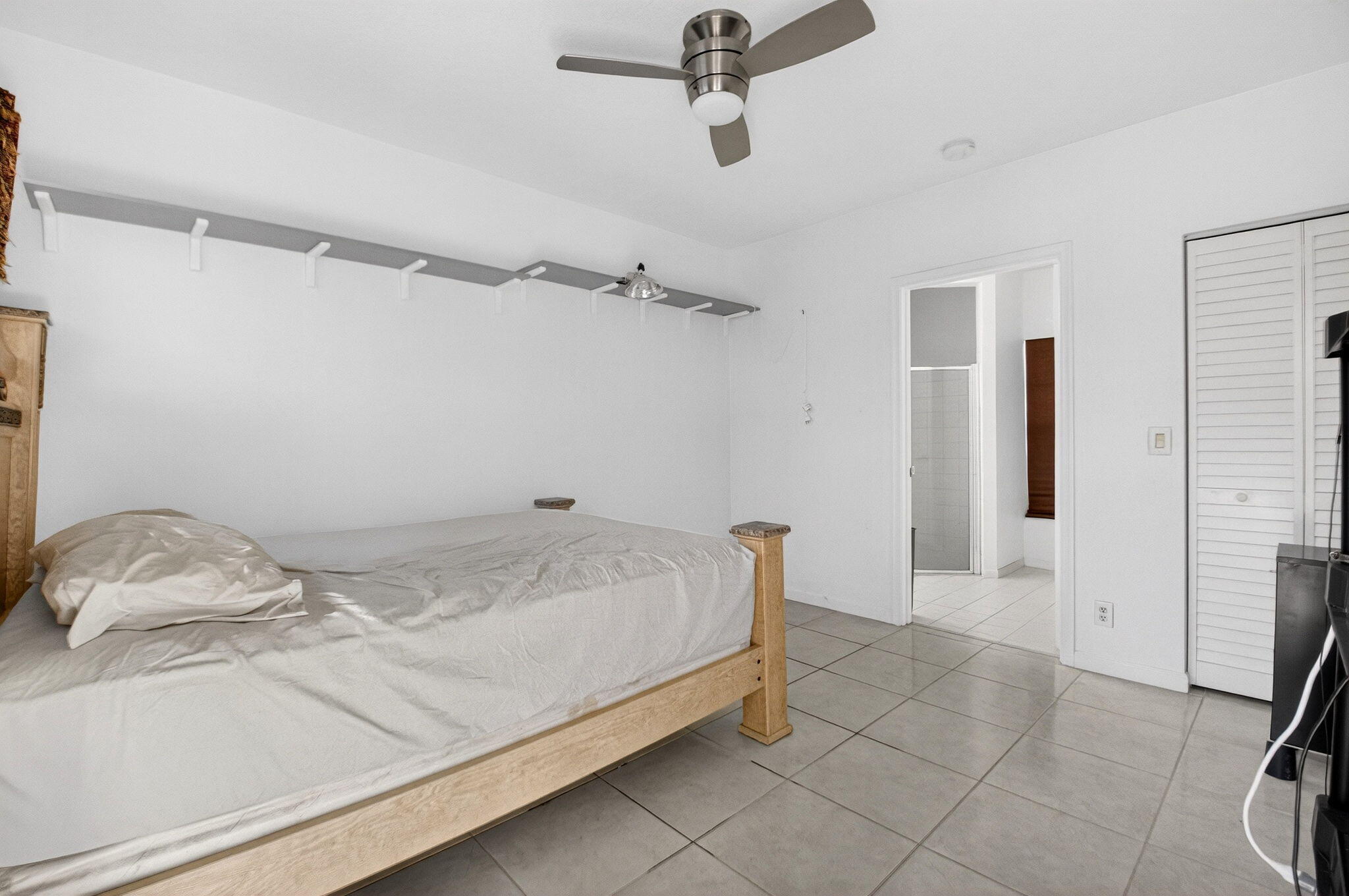 INDIAN HILLS 2 - Residential