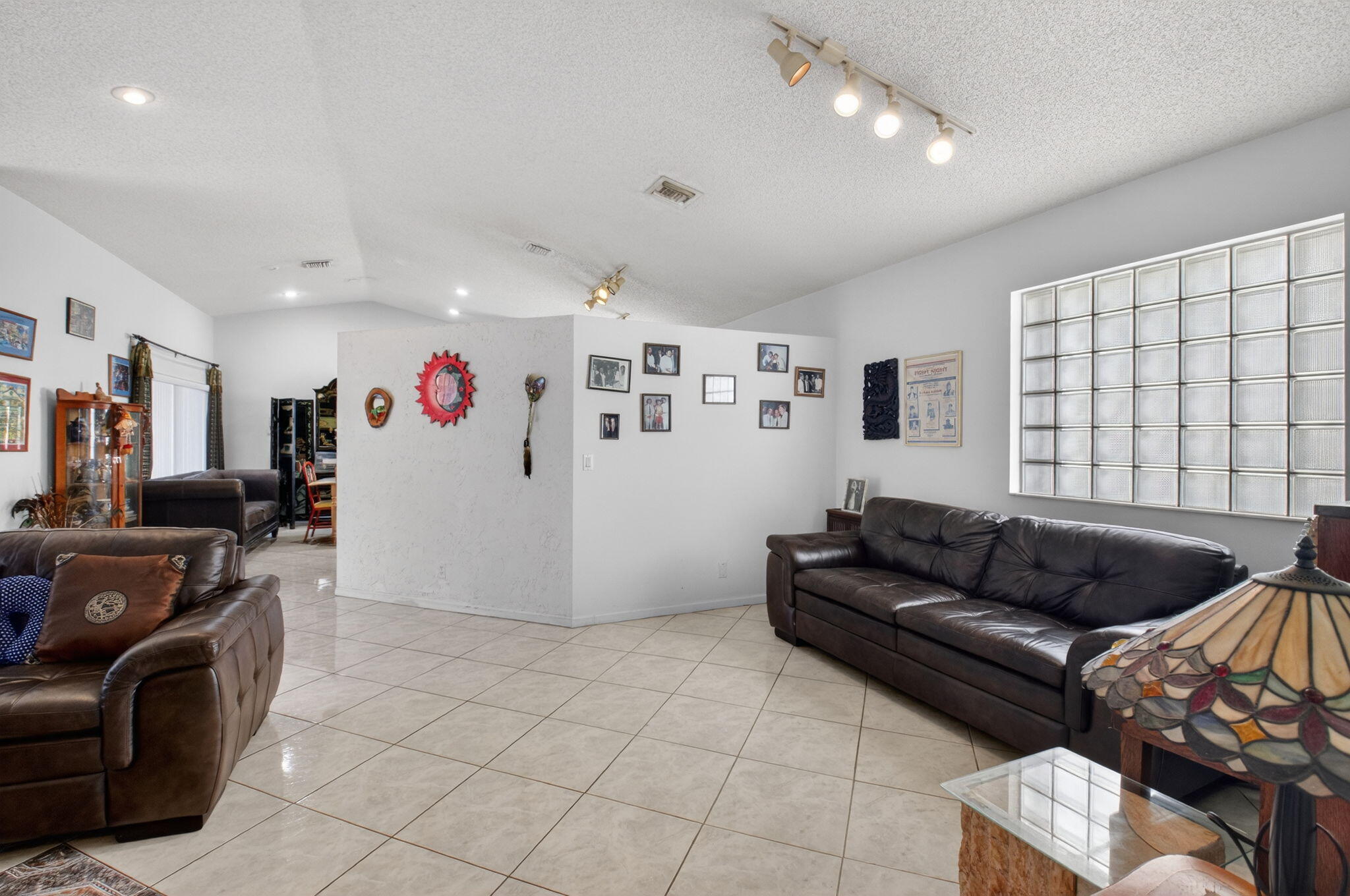 INDIAN HILLS 2 - Residential