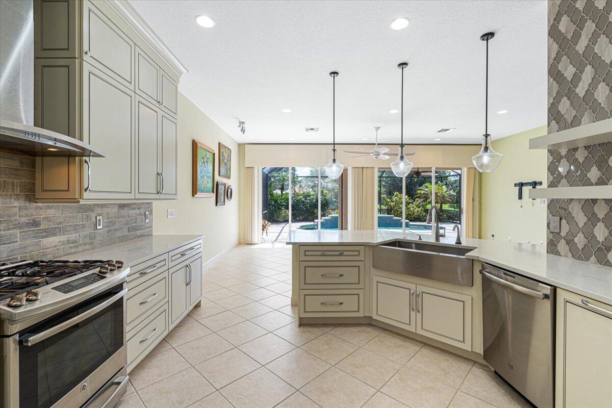 POD 27 AT THE RESERVE MUI - Residential