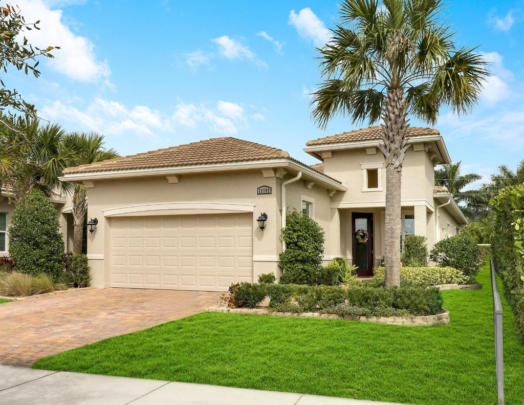 Photo of 11197 SW Visconti Way, Port Saint Lucie, FL 34986 (MLS # R10958870)