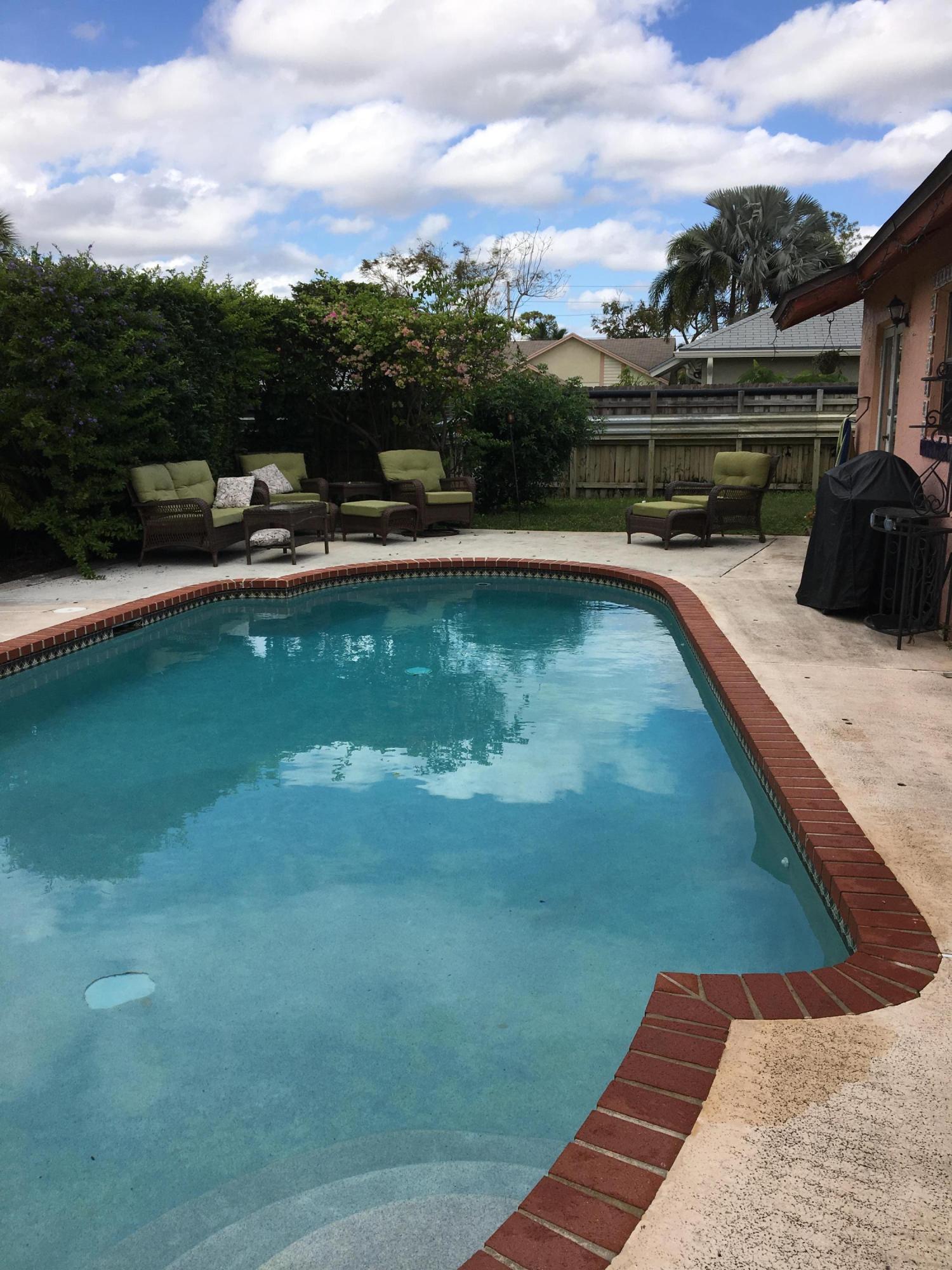 SUNSET PINES CONDO - Residential