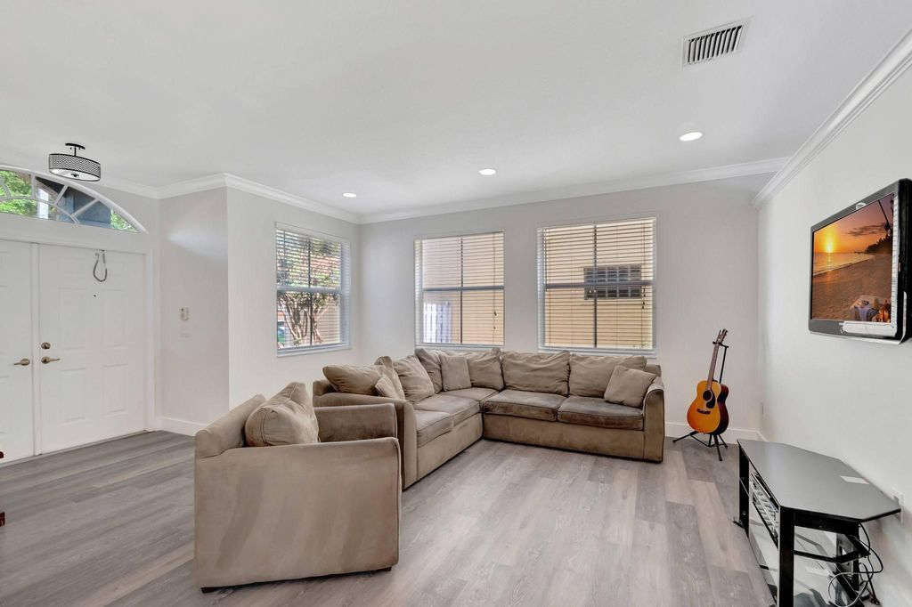 Photo of 6215 Oak Bluff Way, Lake Worth, FL 33467 (MLS # R11089106)