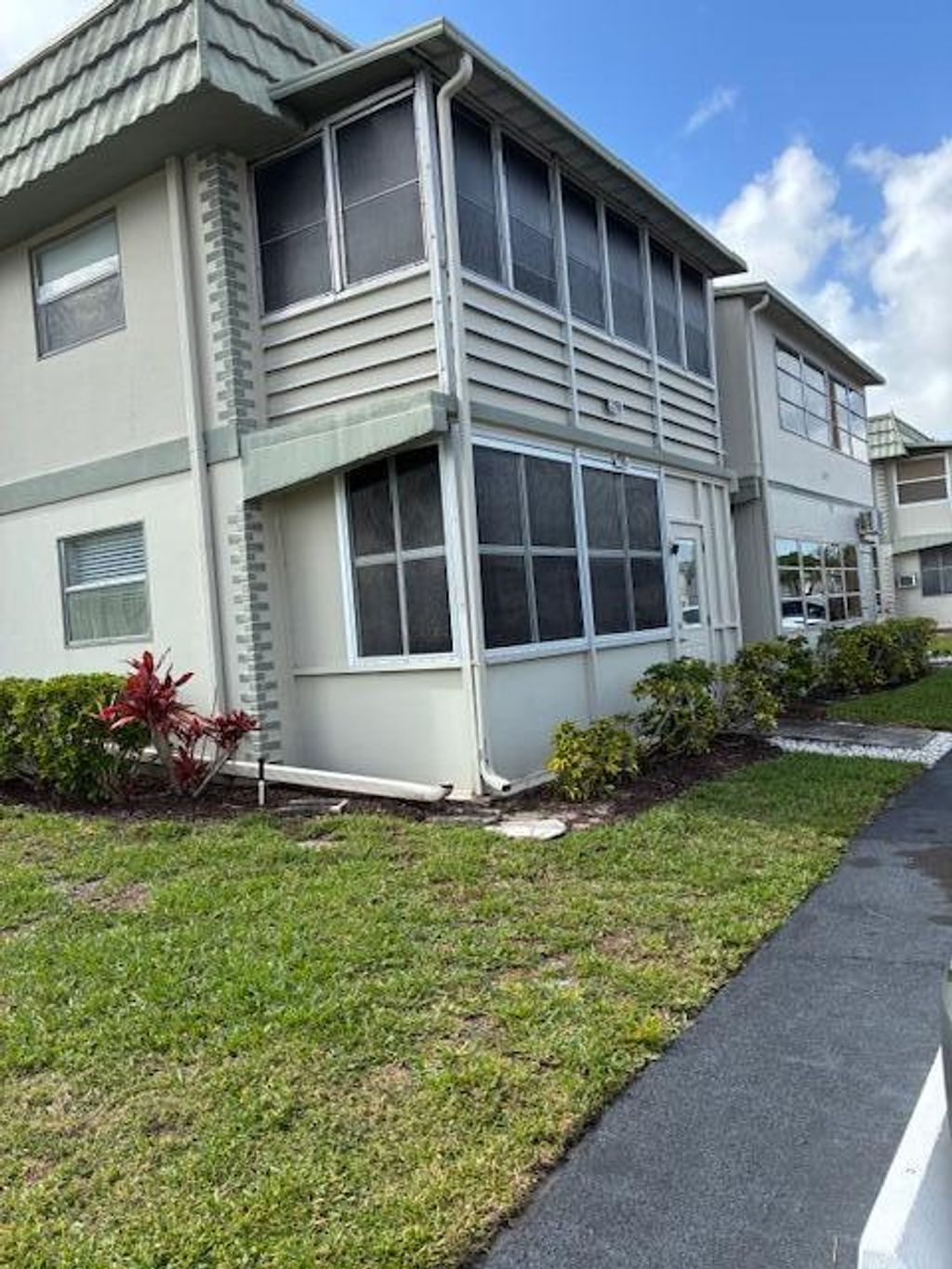 Photo of 195 Monaco E, Delray Beach, FL 33446 (MLS # B26011548)