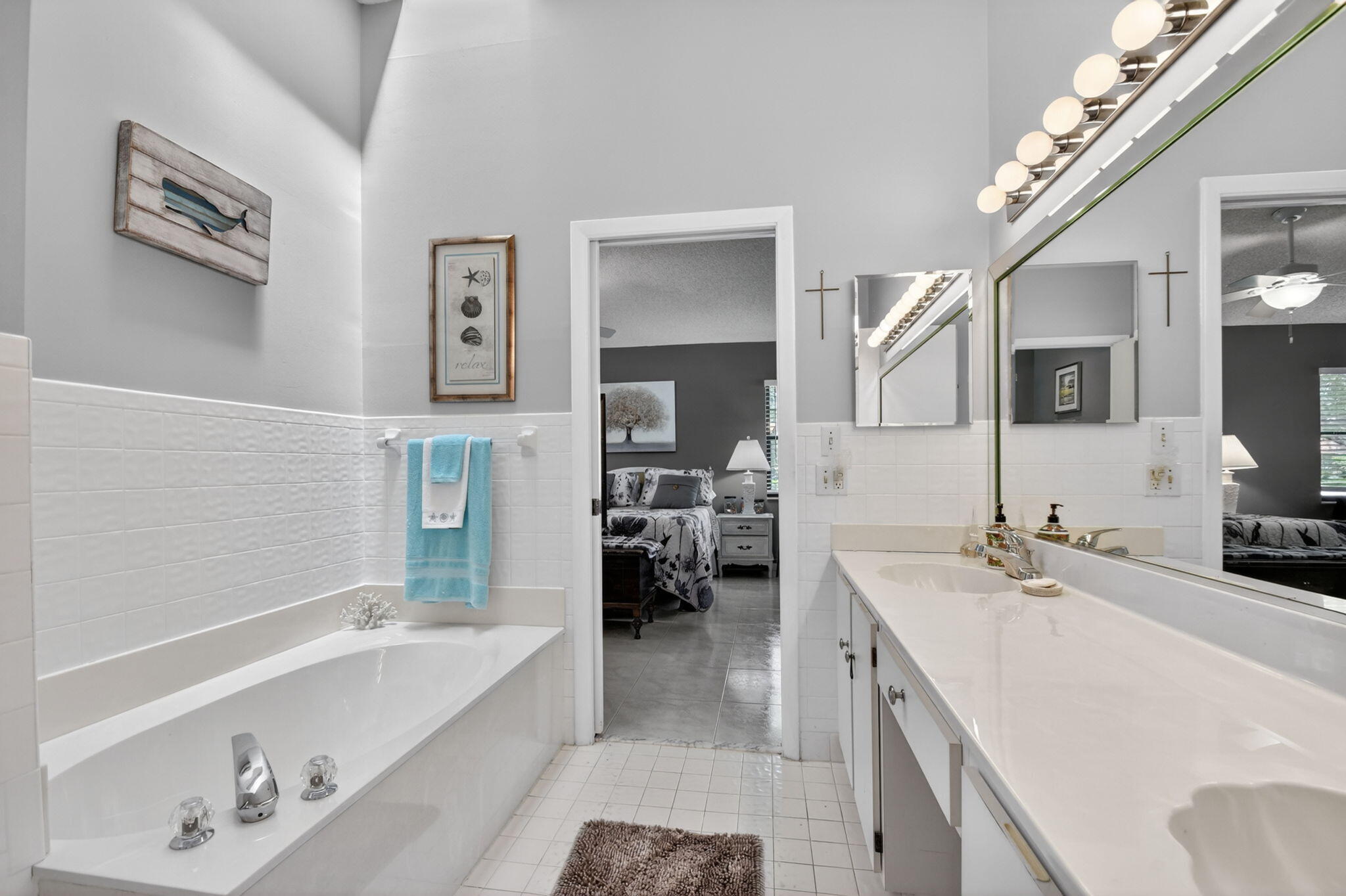 Palm Shores - Residential