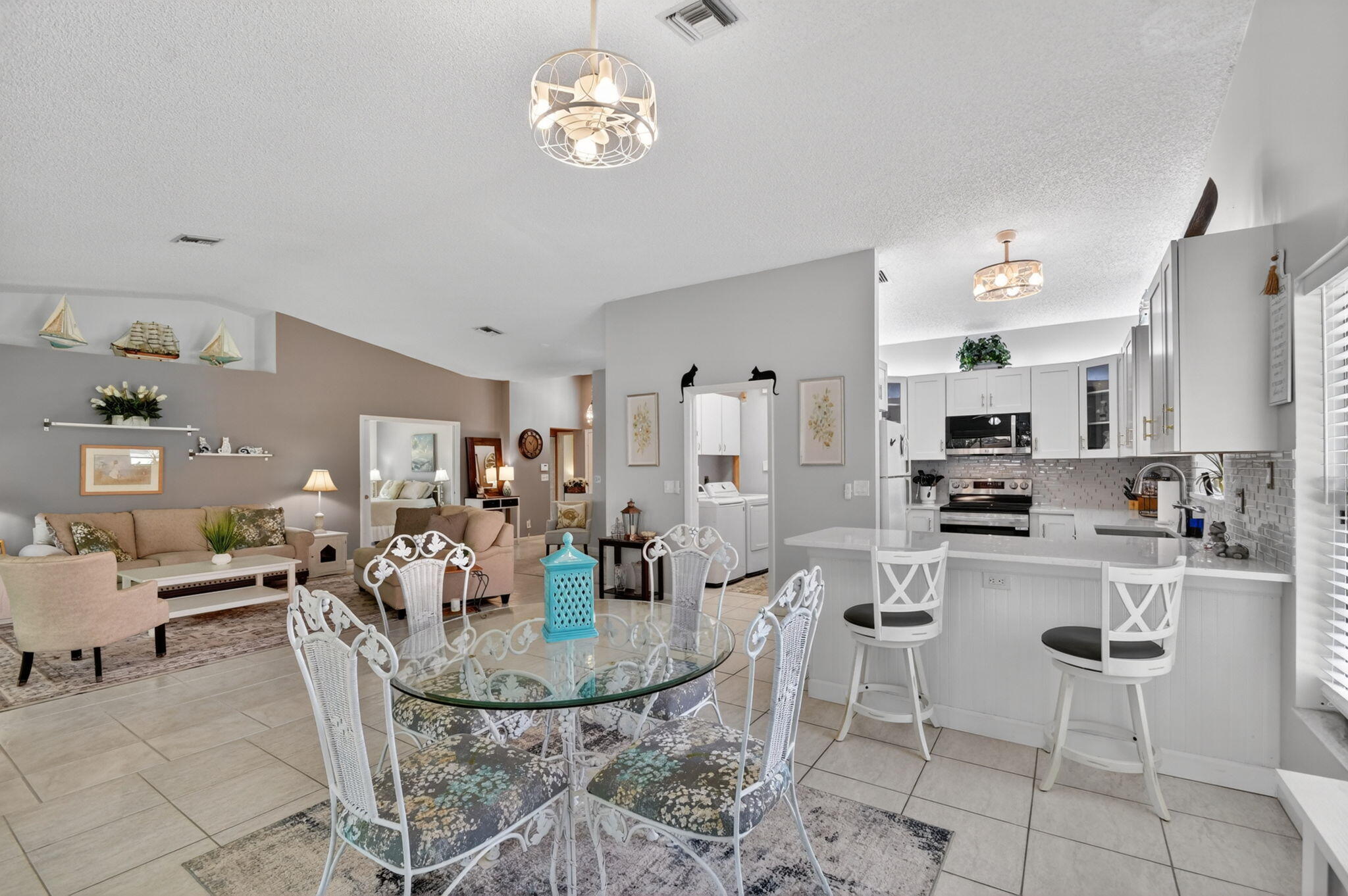 Palm Shores - Residential
