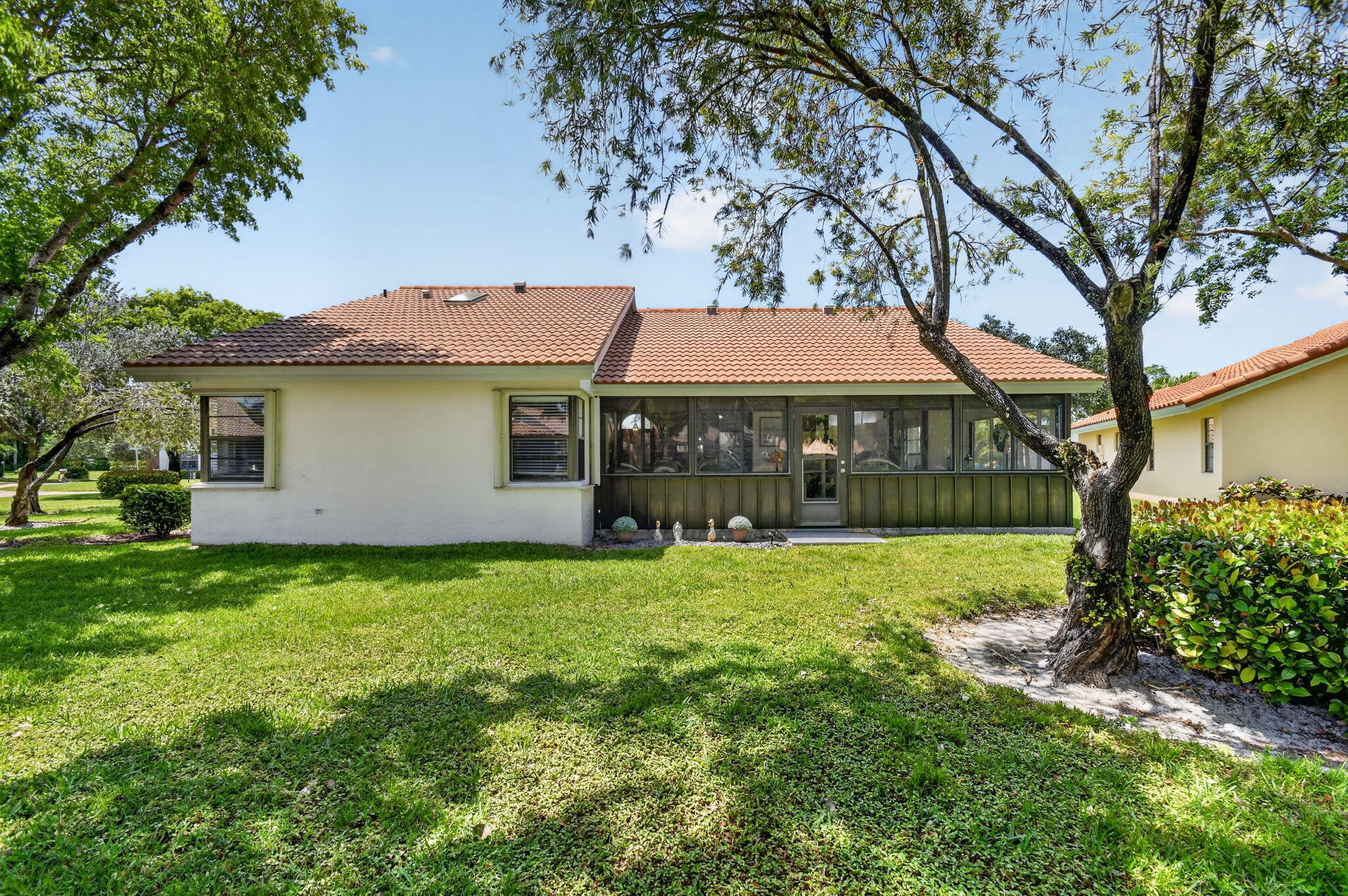 Palm Shores - Residential