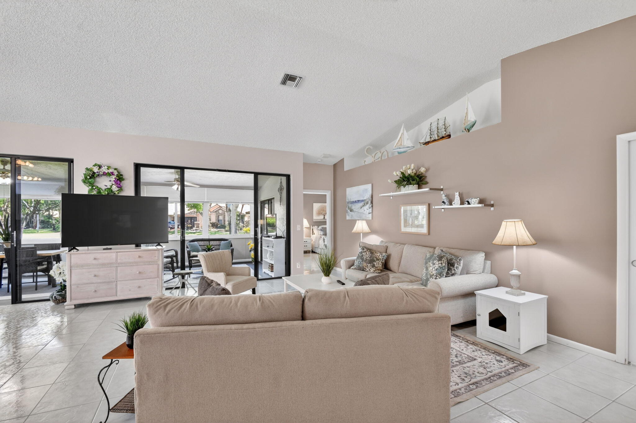Palm Shores - Residential