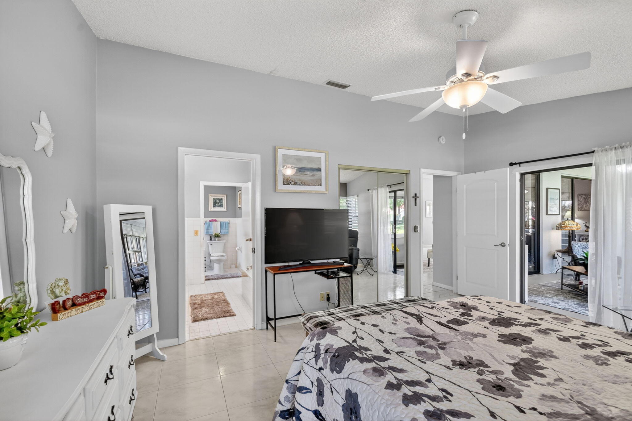 Palm Shores - Residential