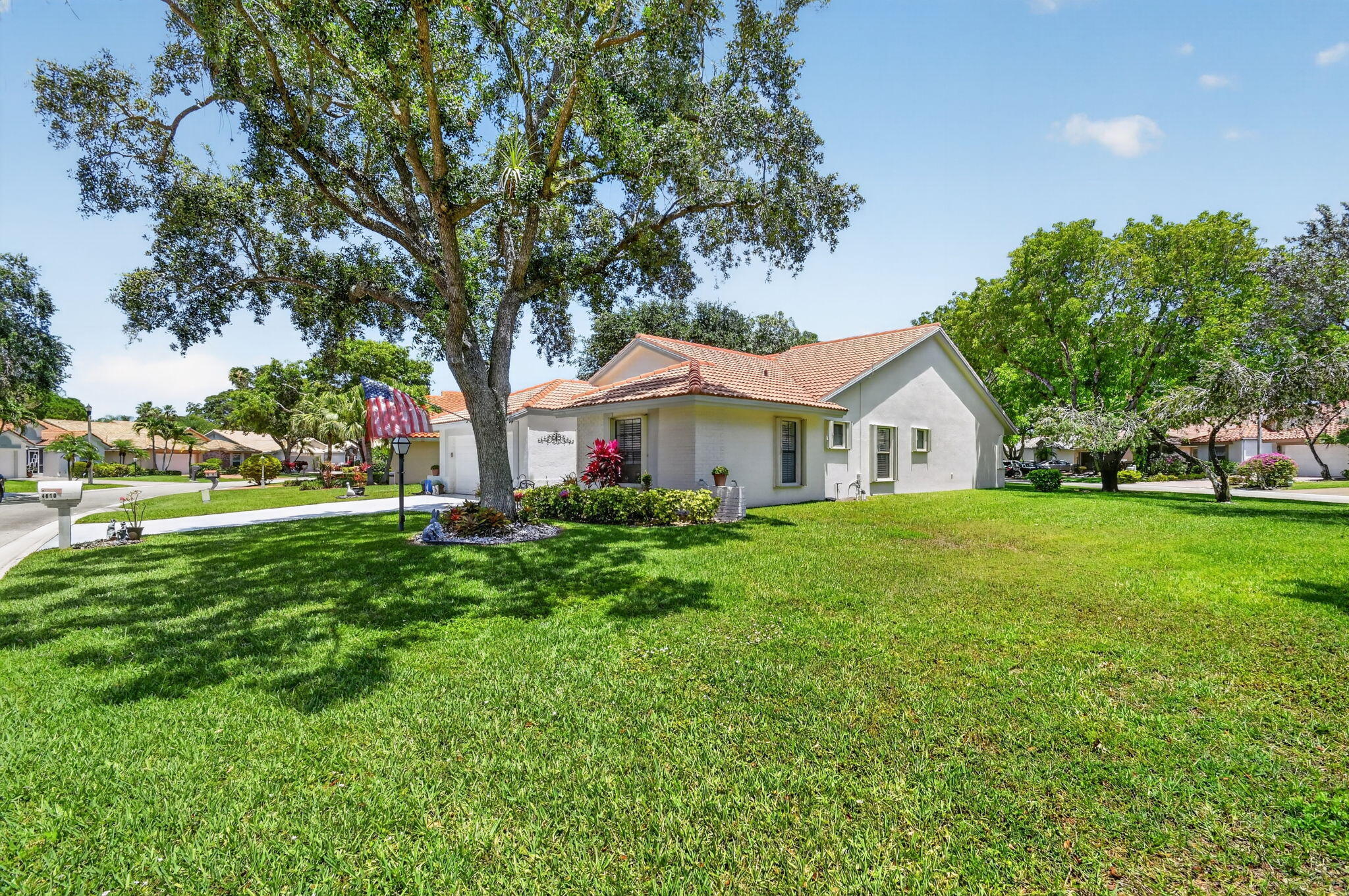 Palm Shores - Residential