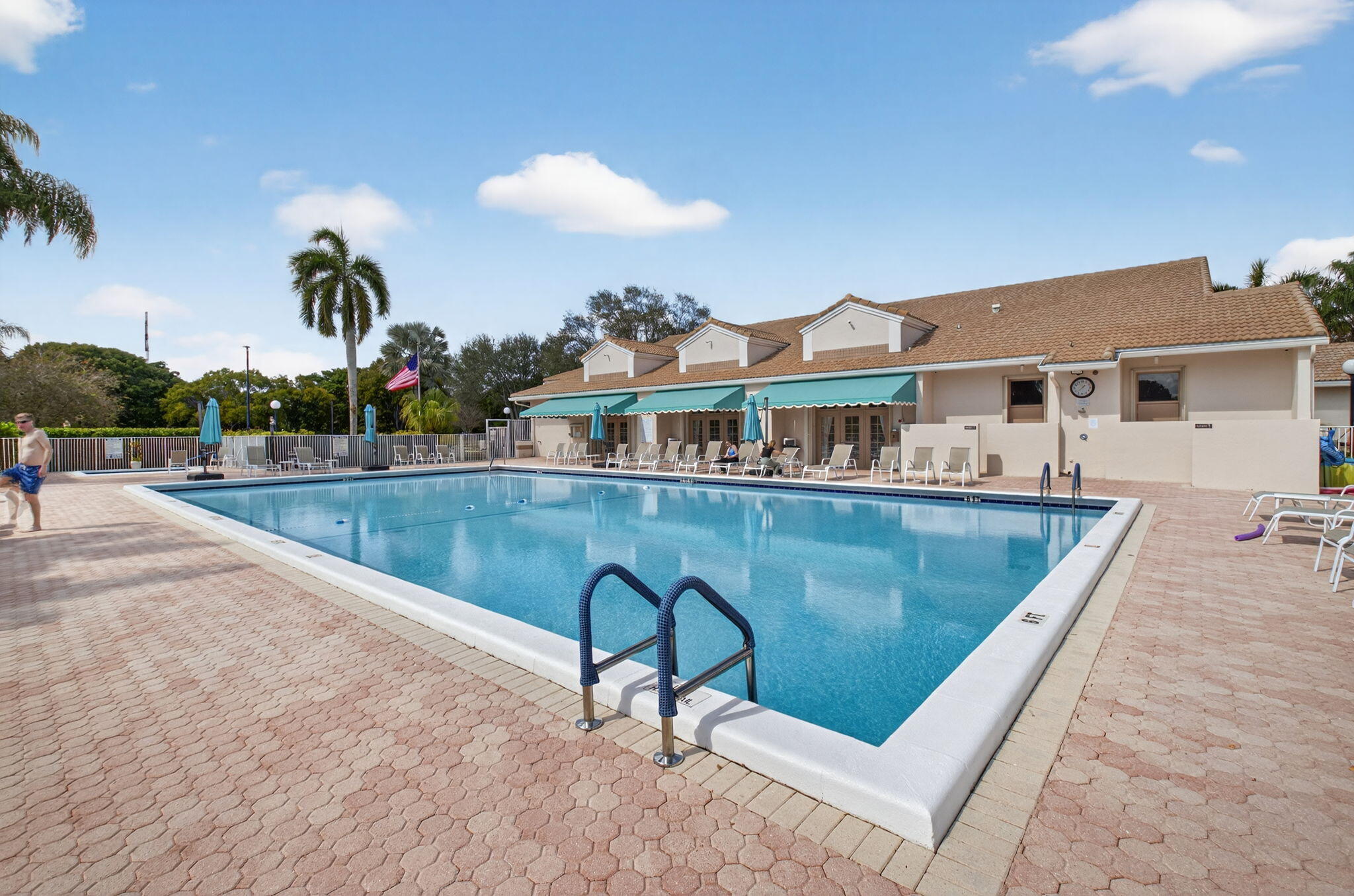 Palm Shores - Residential