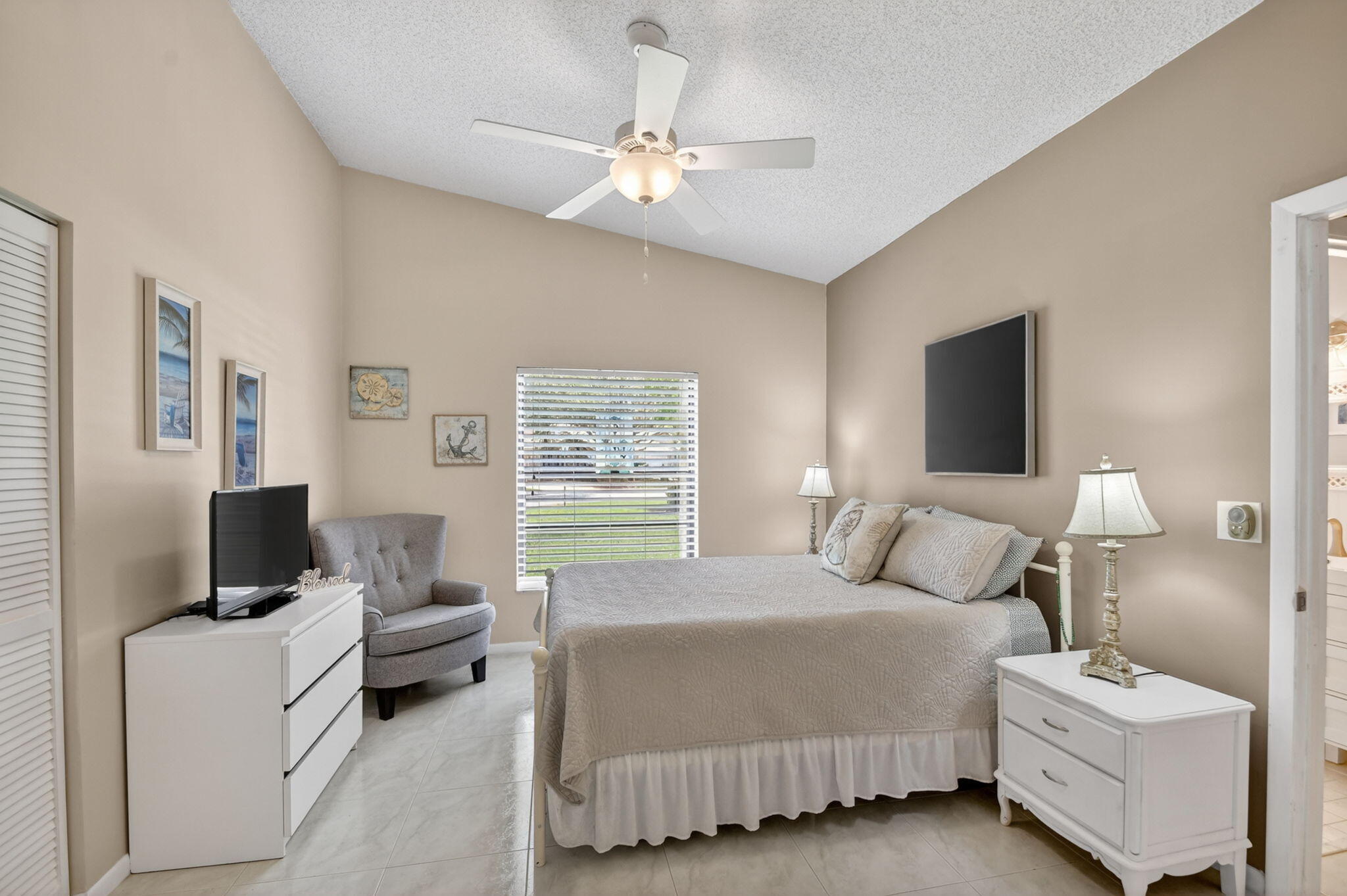 Palm Shores - Residential