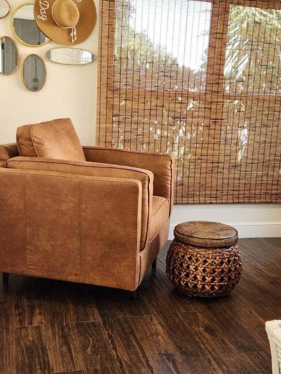 PALM BEACH SHORES - Residential Lease