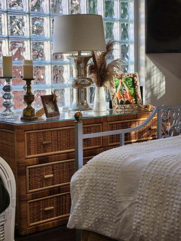 PALM BEACH SHORES - Residential Lease