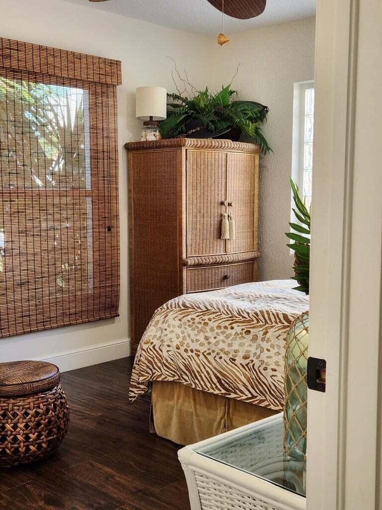 PALM BEACH SHORES - Residential Lease