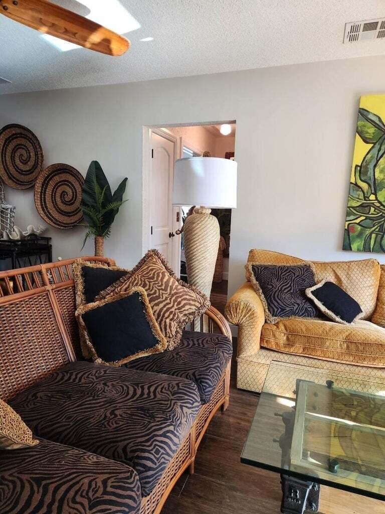 PALM BEACH SHORES - Residential Lease