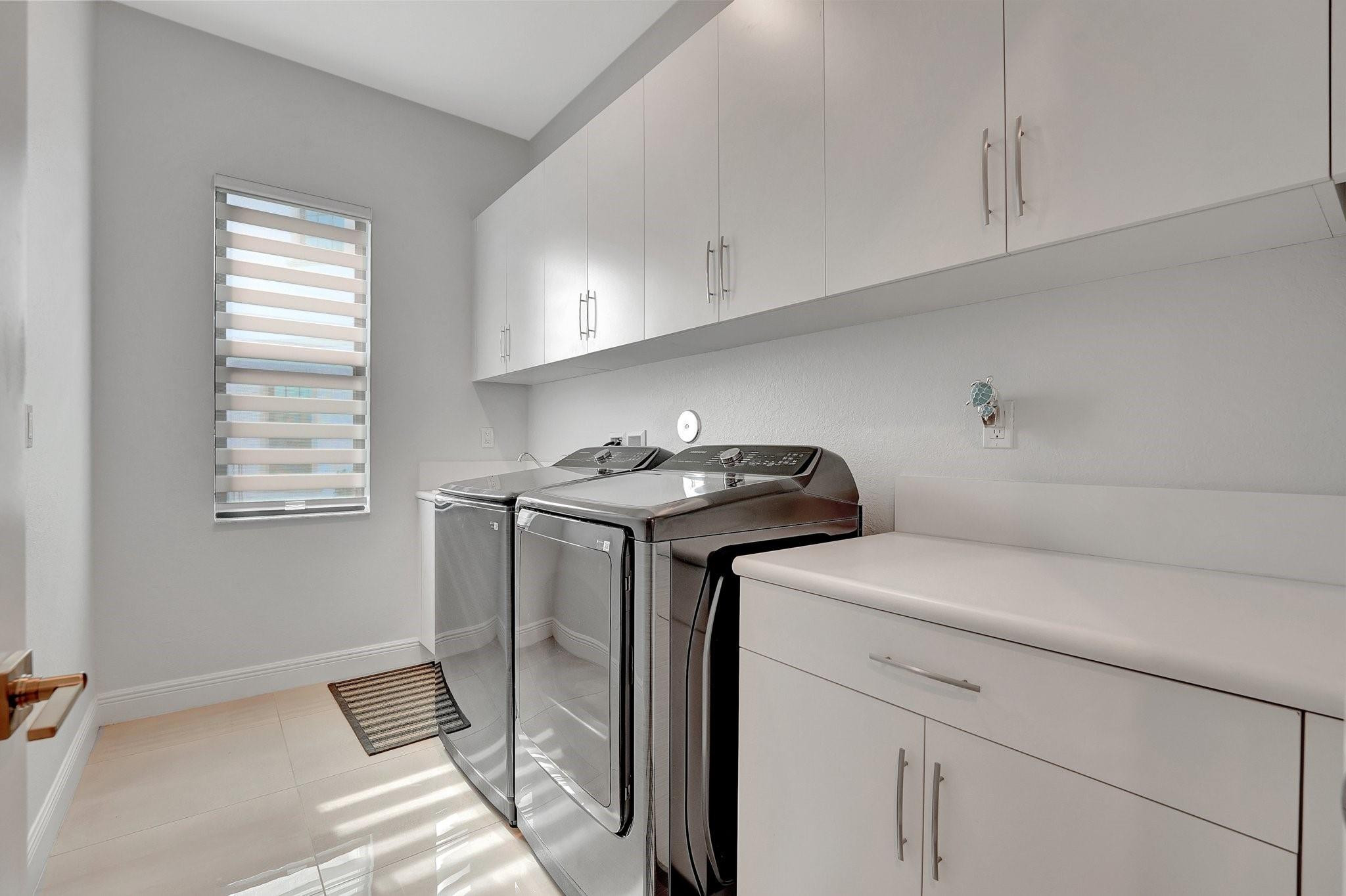 PARKLAND BAY - Residential