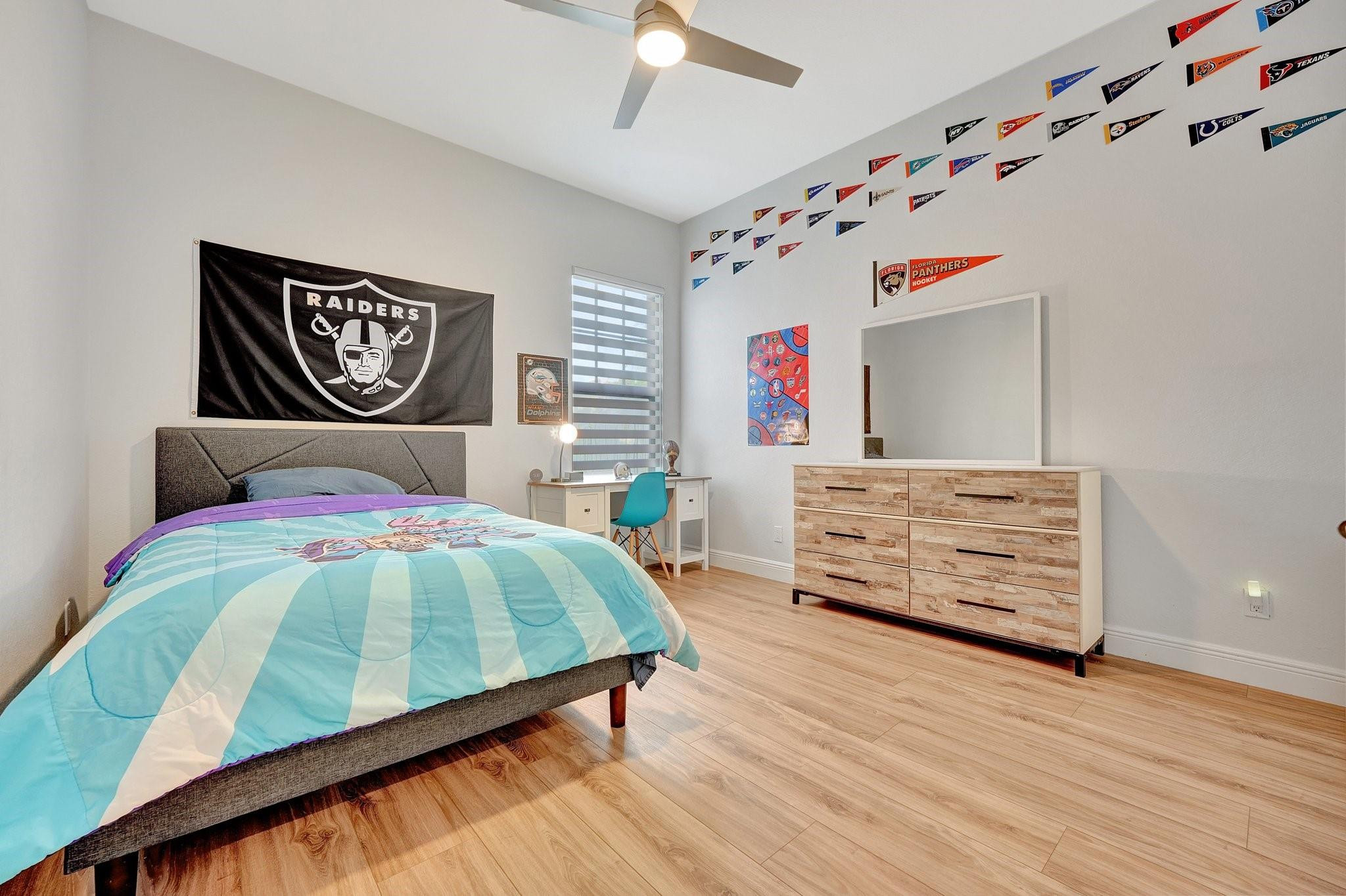 PARKLAND BAY - Residential