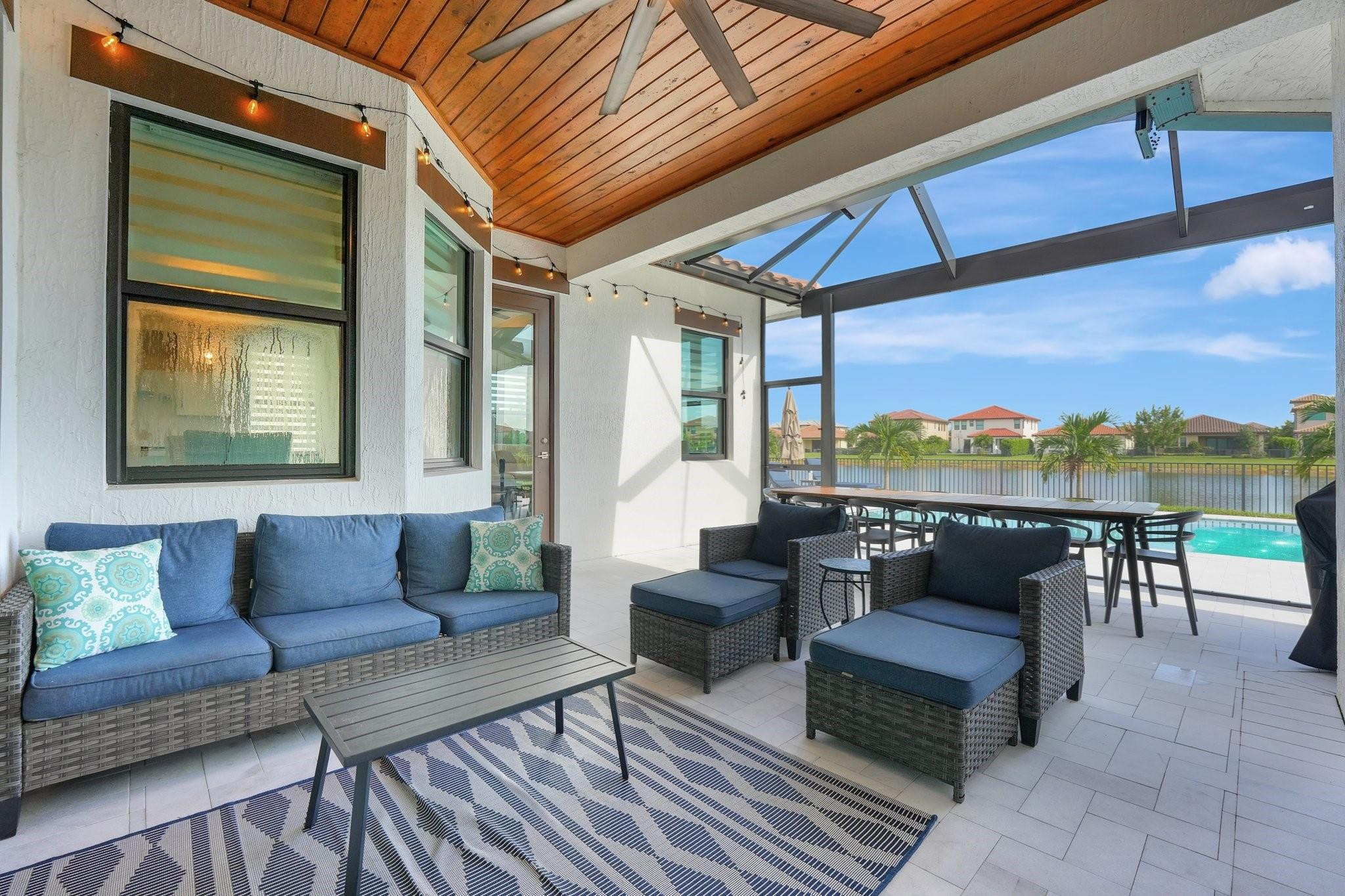 PARKLAND BAY - Residential