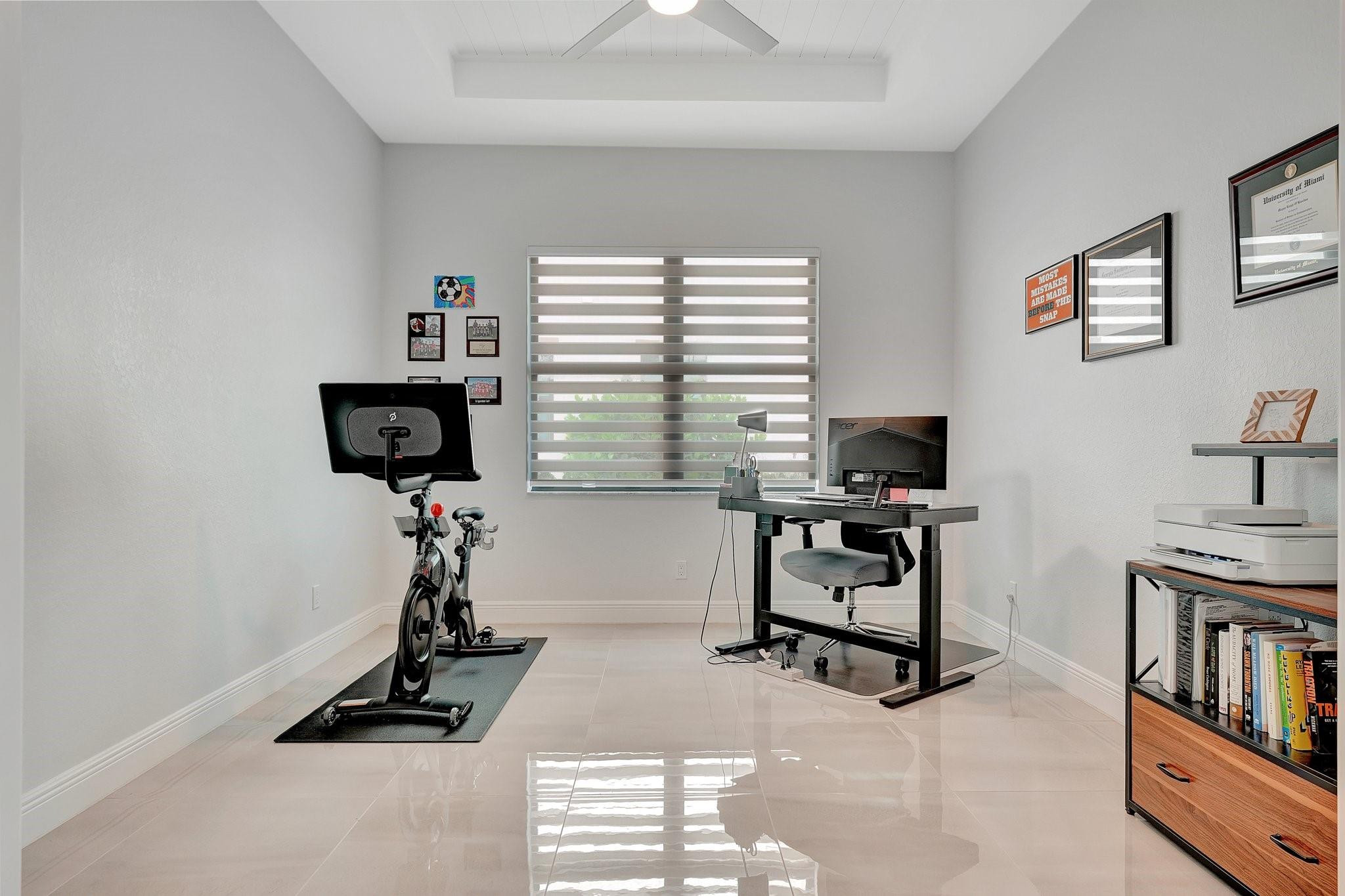 PARKLAND BAY - Residential