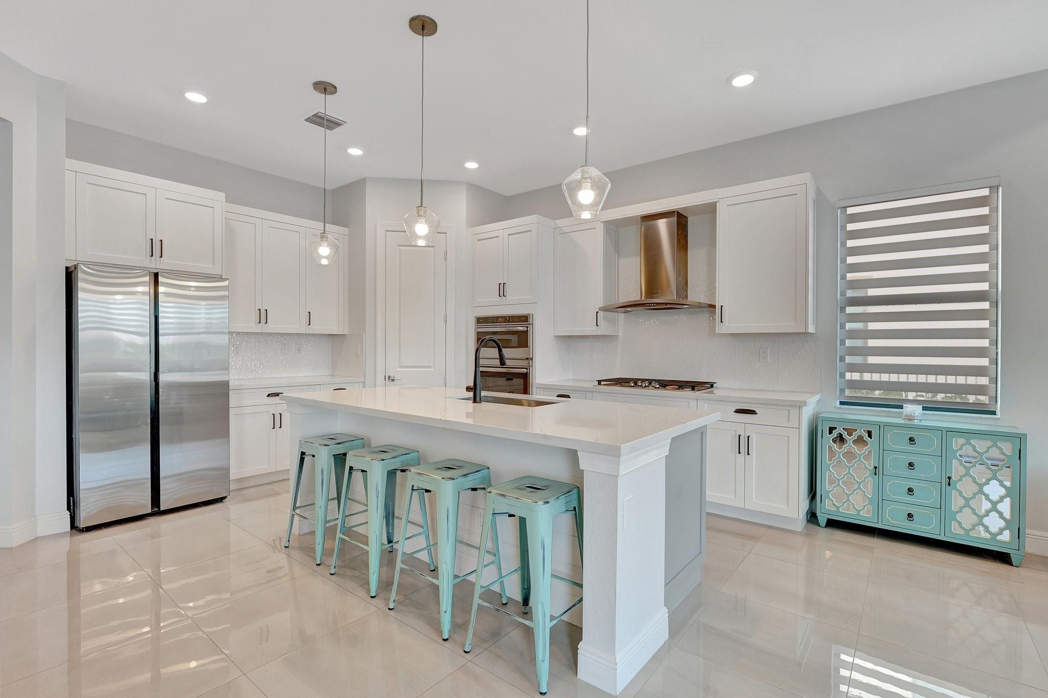 PARKLAND BAY - Residential