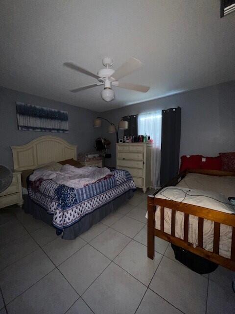 ROYAL PALM ESTATES IN PB22P04 - Residential Income