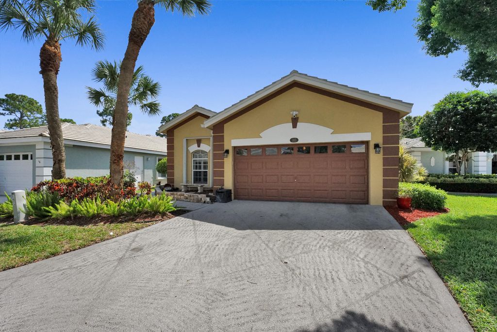 Photo of 165 Harbor Lake Circle, Greenacres, FL 33413 (MLS # R10790572)