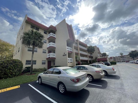 Featured picture for the property R10783403