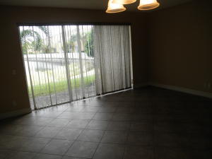 Pipers Cay Condominium - Residential Lease