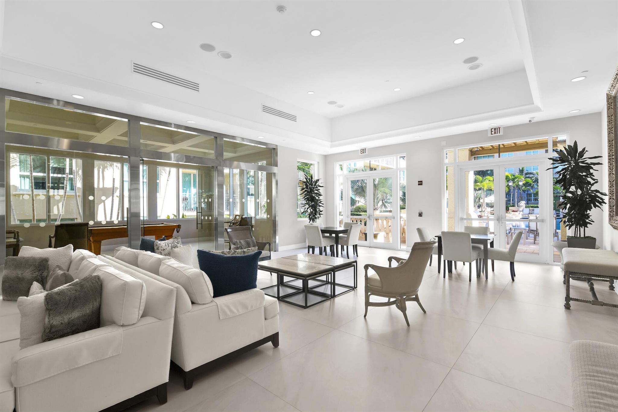 PALMETTO PLACE CONDO - Residential Lease