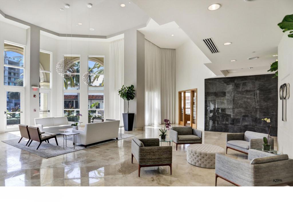 PALMETTO PLACE CONDO - Residential Lease