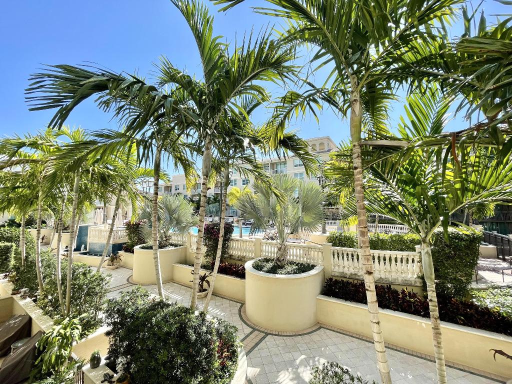 PALMETTO PLACE CONDO - Residential Lease