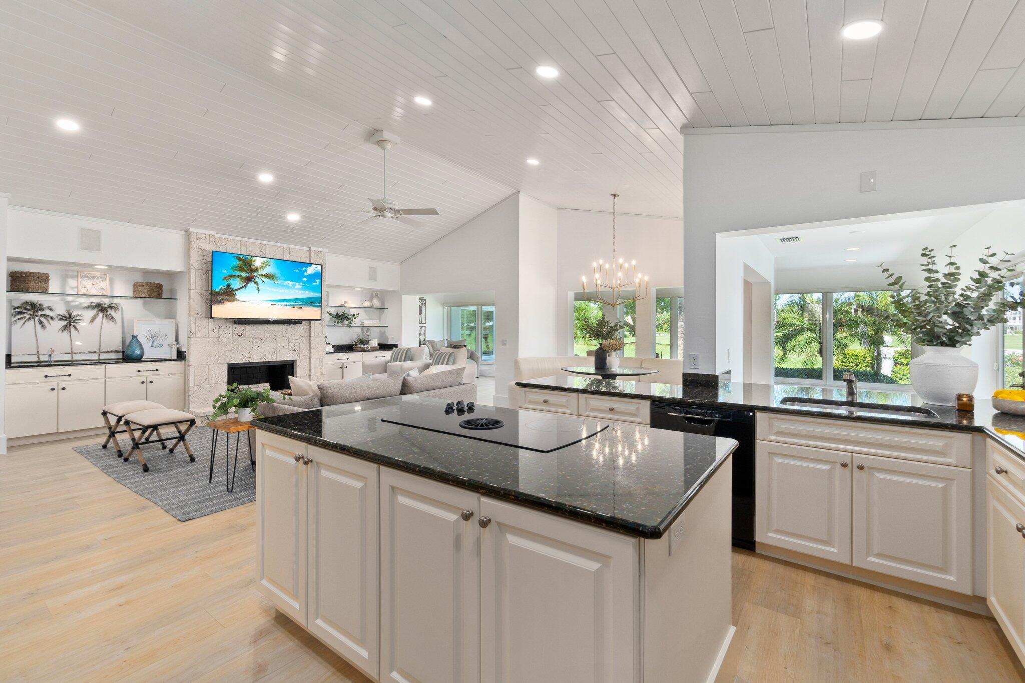 SAILFISH POINT PUD PLAT N - Residential