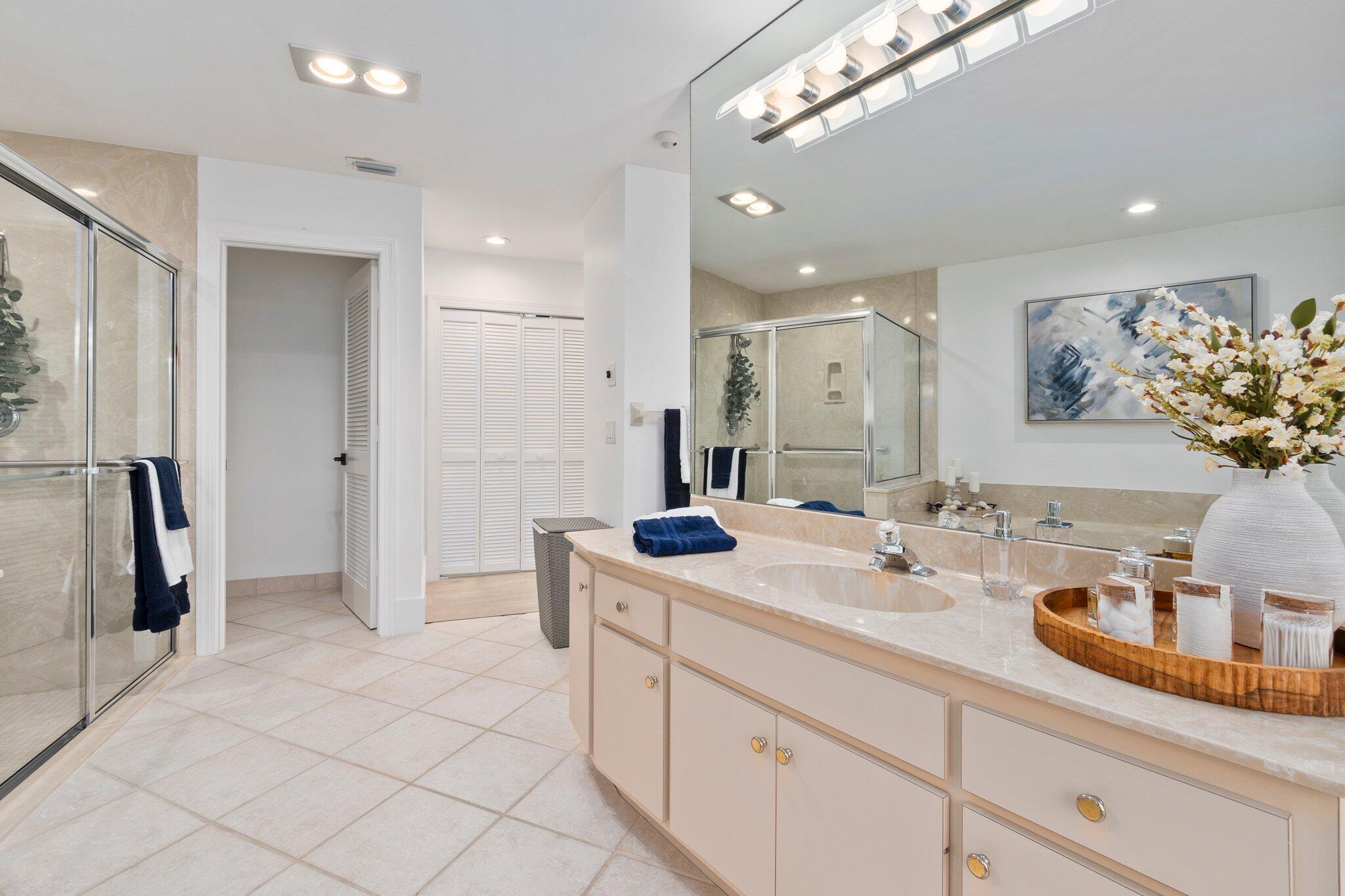 SAILFISH POINT PUD PLAT N - Residential