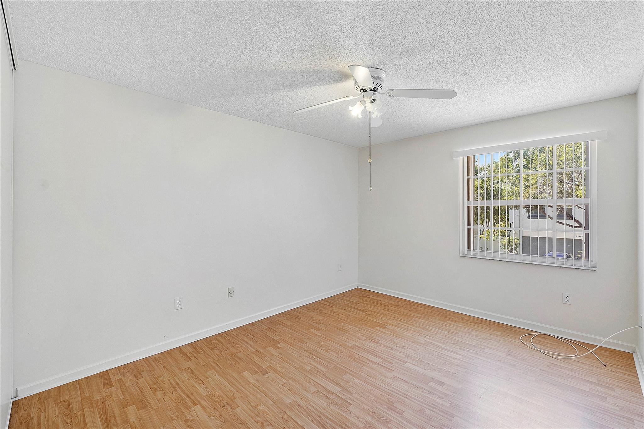 TOWNGATE - Residential Lease