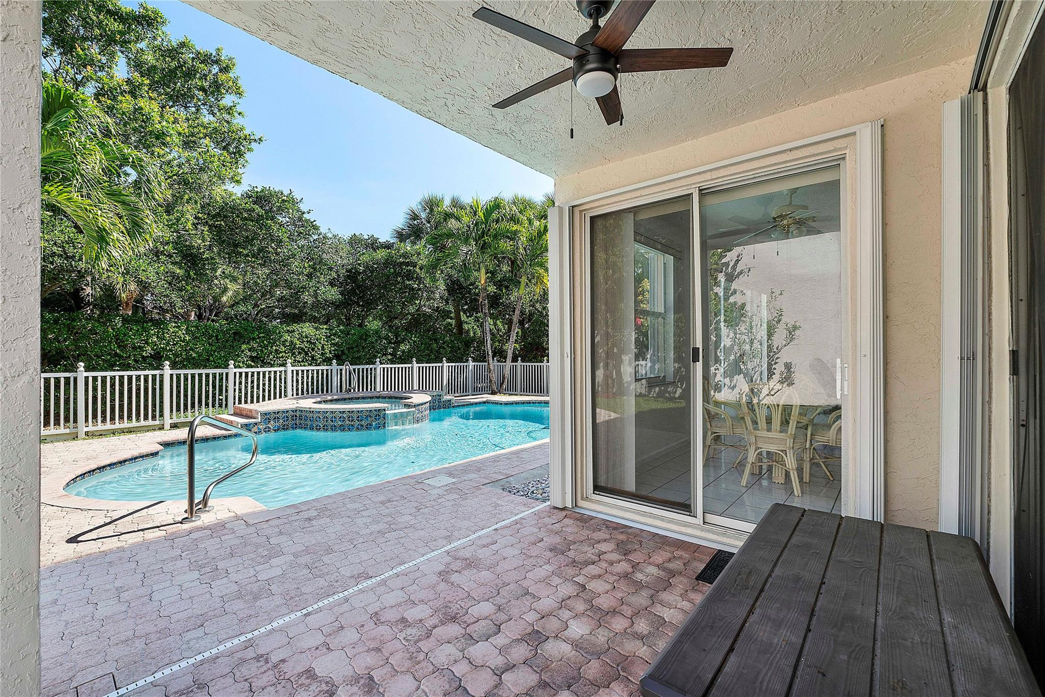 TOWNGATE - Residential Lease