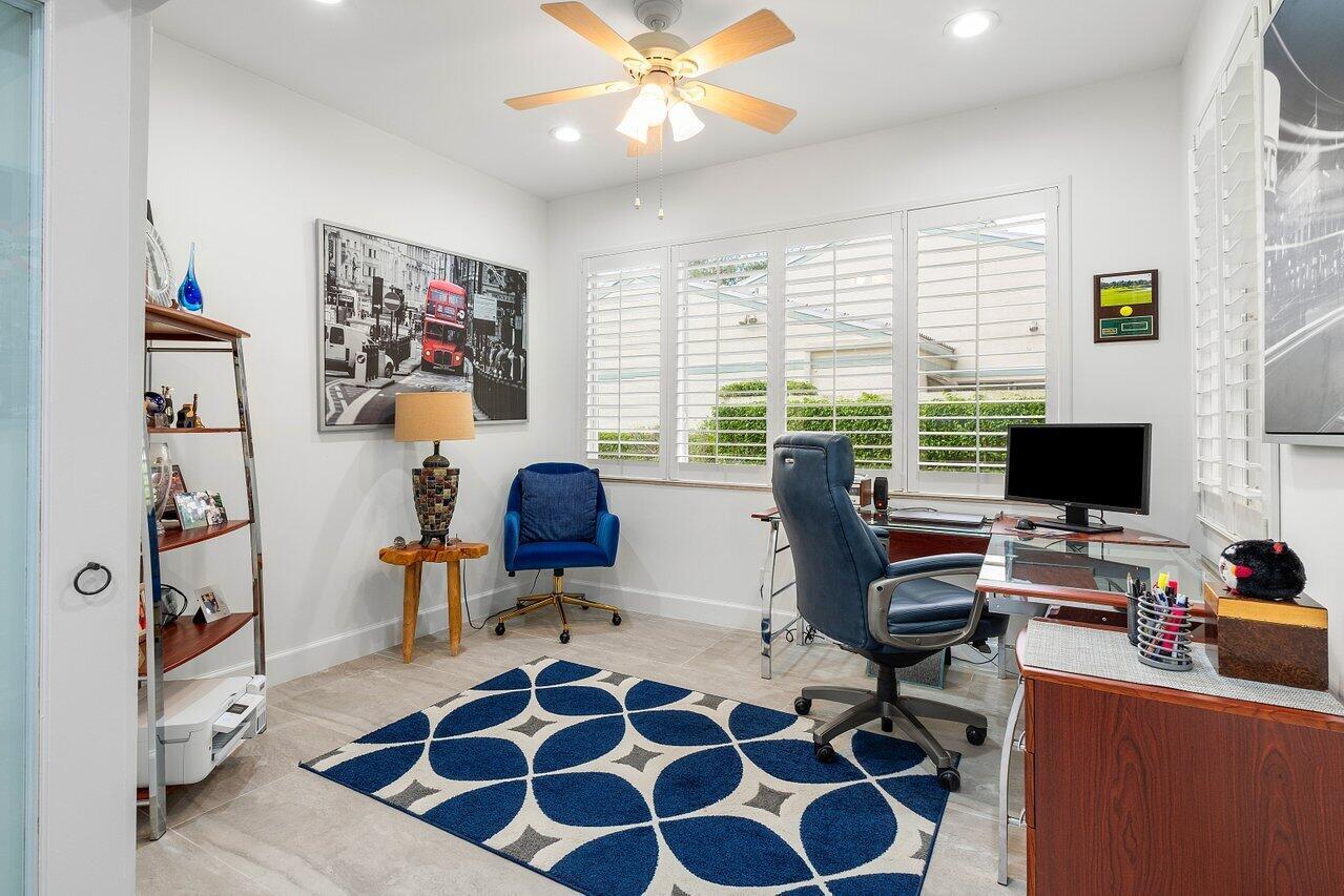 CAMBRIDGE I & II AT HUNTERS RUN CONDO - Residential