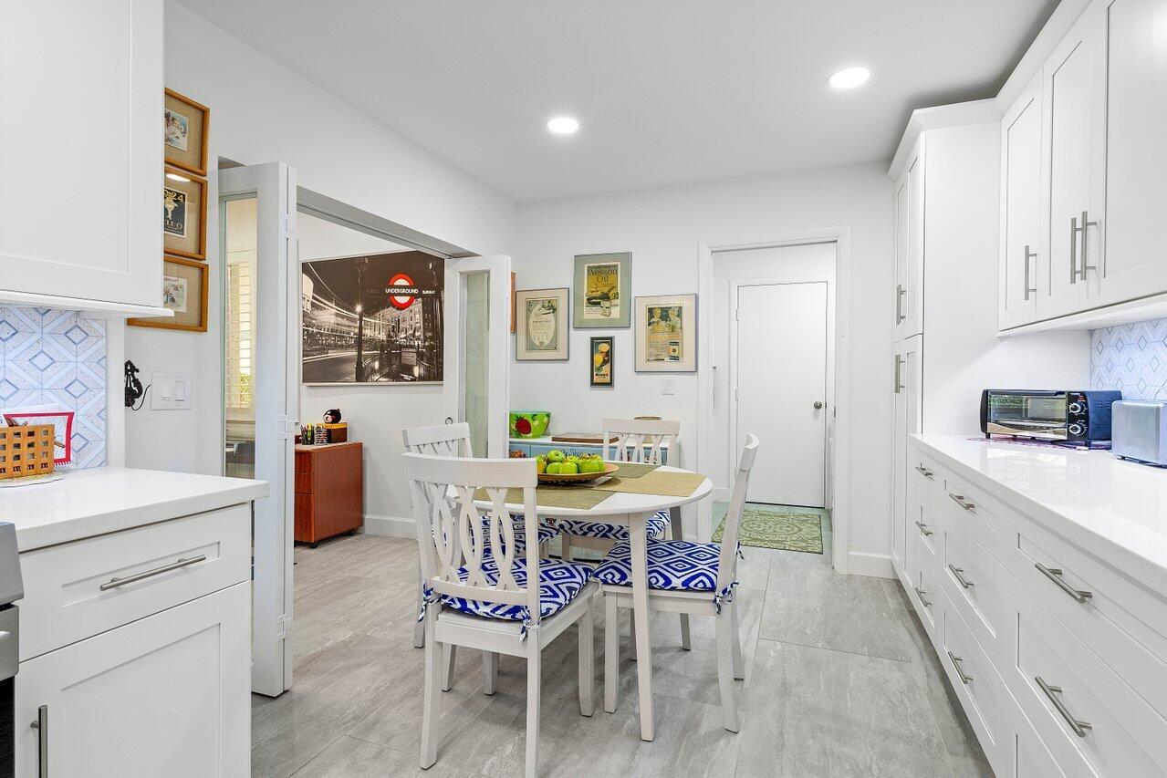 CAMBRIDGE I & II AT HUNTERS RUN CONDO - Residential