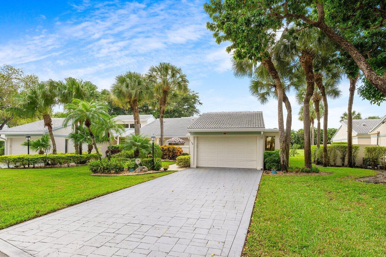 CAMBRIDGE I & II AT HUNTERS RUN CONDO - Residential