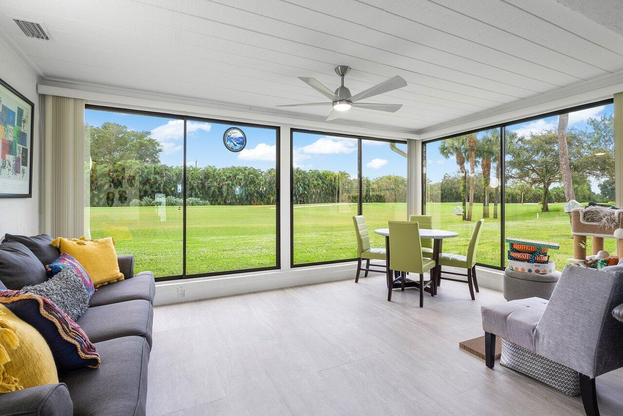 CAMBRIDGE I & II AT HUNTERS RUN CONDO - Residential